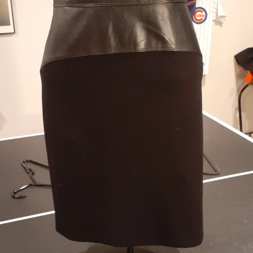 Calvin Klein  Black Faux Leather Trim Dress  10 - Picture 3 of 14